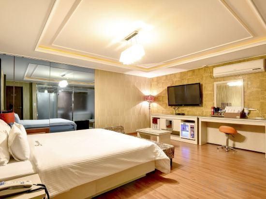 Haeundae S-one Hotel