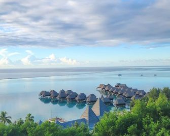 Tema'e Beach House - Temae