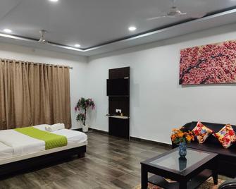Hotel Cipron Inn - Nīlgiri - Habitación