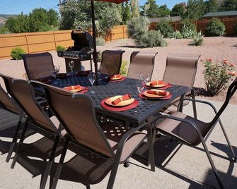 Weekly Discounts Lux Private Pool & Walk To Golf Country Club House - Village of Oak Creek - Patio