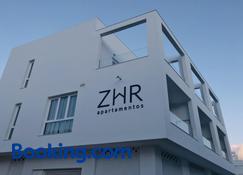Apartamentos Zhr - Zahara de los Atunes - Edifício
