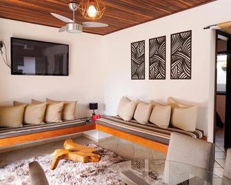 Pousada Dunasol Floripa - Florianopolis - Living room