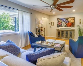 Luxurious Morgantown Retreat w/ Stunning Views! - Morgantown
