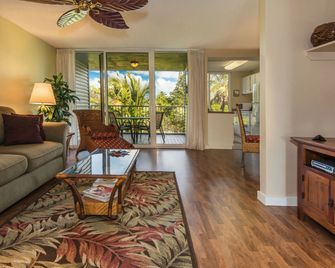 Oceanfront Realty - The Cliffs at Princeville - Princeville - Sufragerie