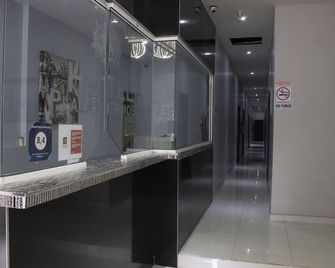 Hotel Plaza Hermosa - Tijuana - Recepción