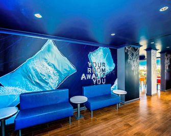 Ibis Budget Brisbane Airport - Брисбен - Лаунж