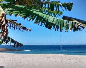 Ti Hostel Trindade Hospeda - Paraty - Playa