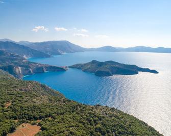 Villa Aetos Large Private Pool Sea Views A C Wifi Eco-friendly - 921 - Kothreas - Bedroom