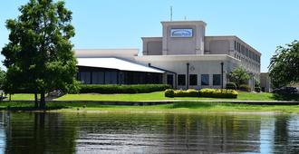 Bridgepointe Hotel & Marina - New Bern - Edifício