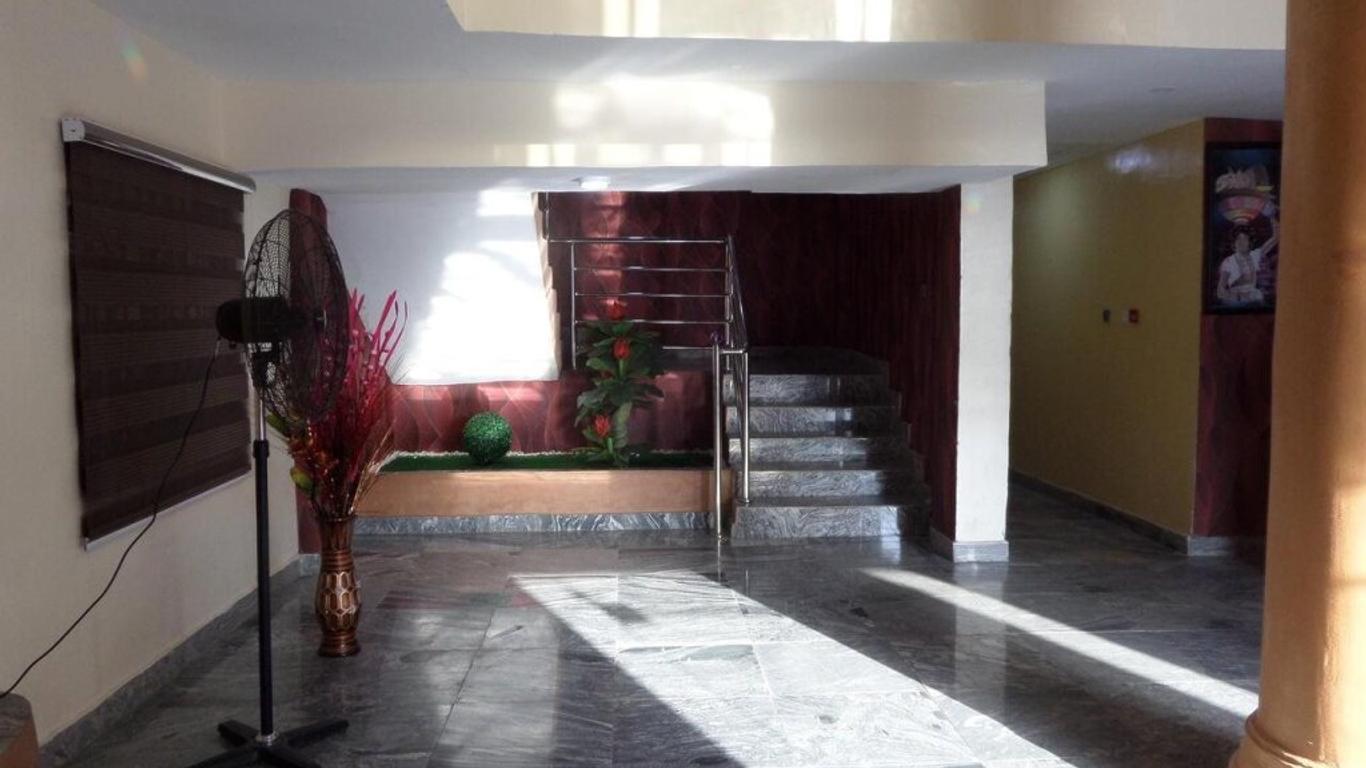 X Garden Hotel & Suites