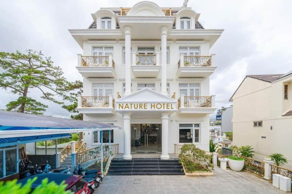 Nature Hotel - Luong The Vinh