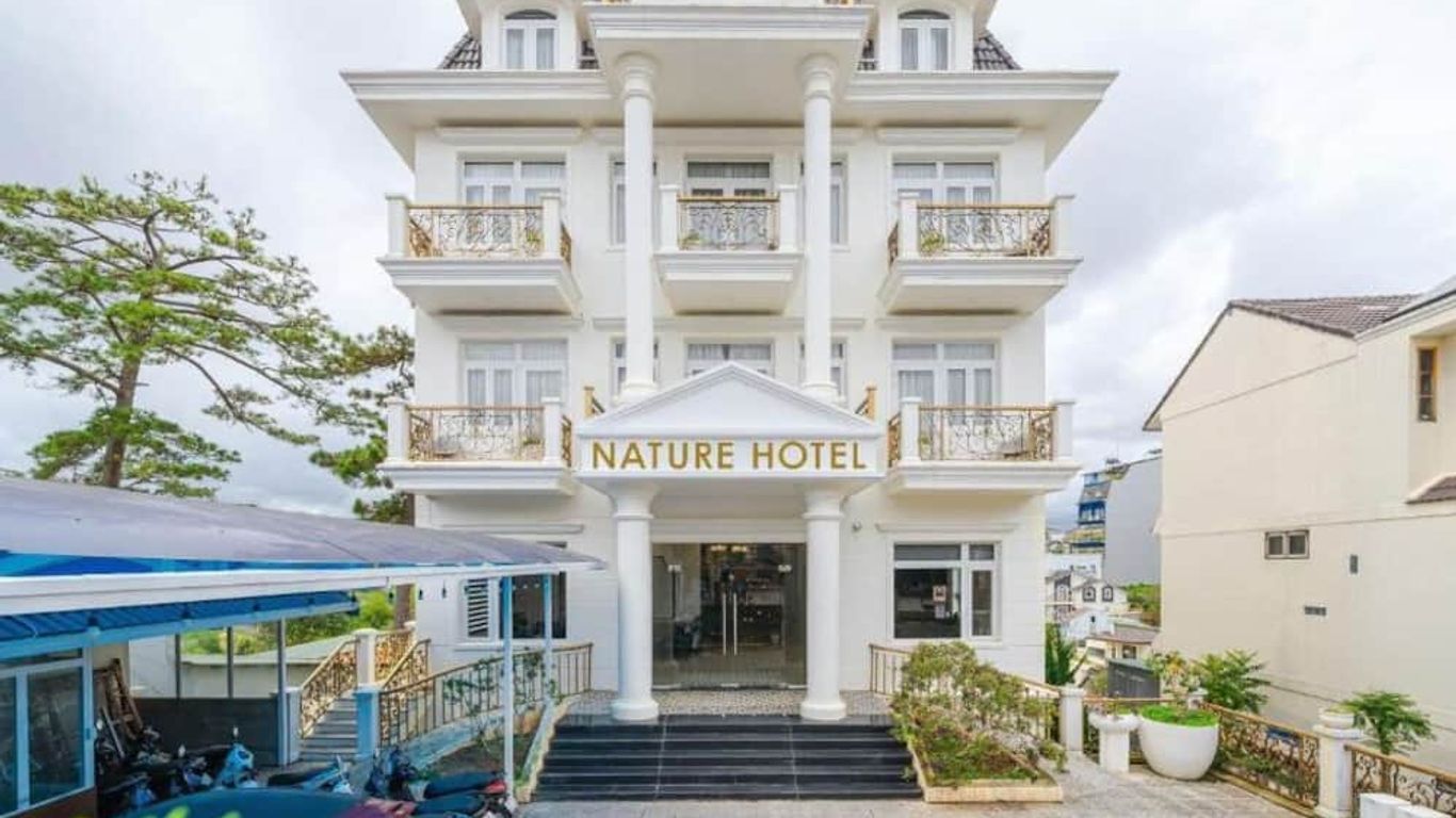 Nature Hotel - Luong The Vinh