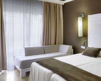 Hotel Cesar Augustus - Cambrils - Habitación