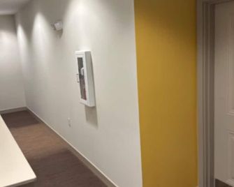 Chic 1-bedroom apartment with fitness room and streaming services in Detroit - Detroit - Pasillo