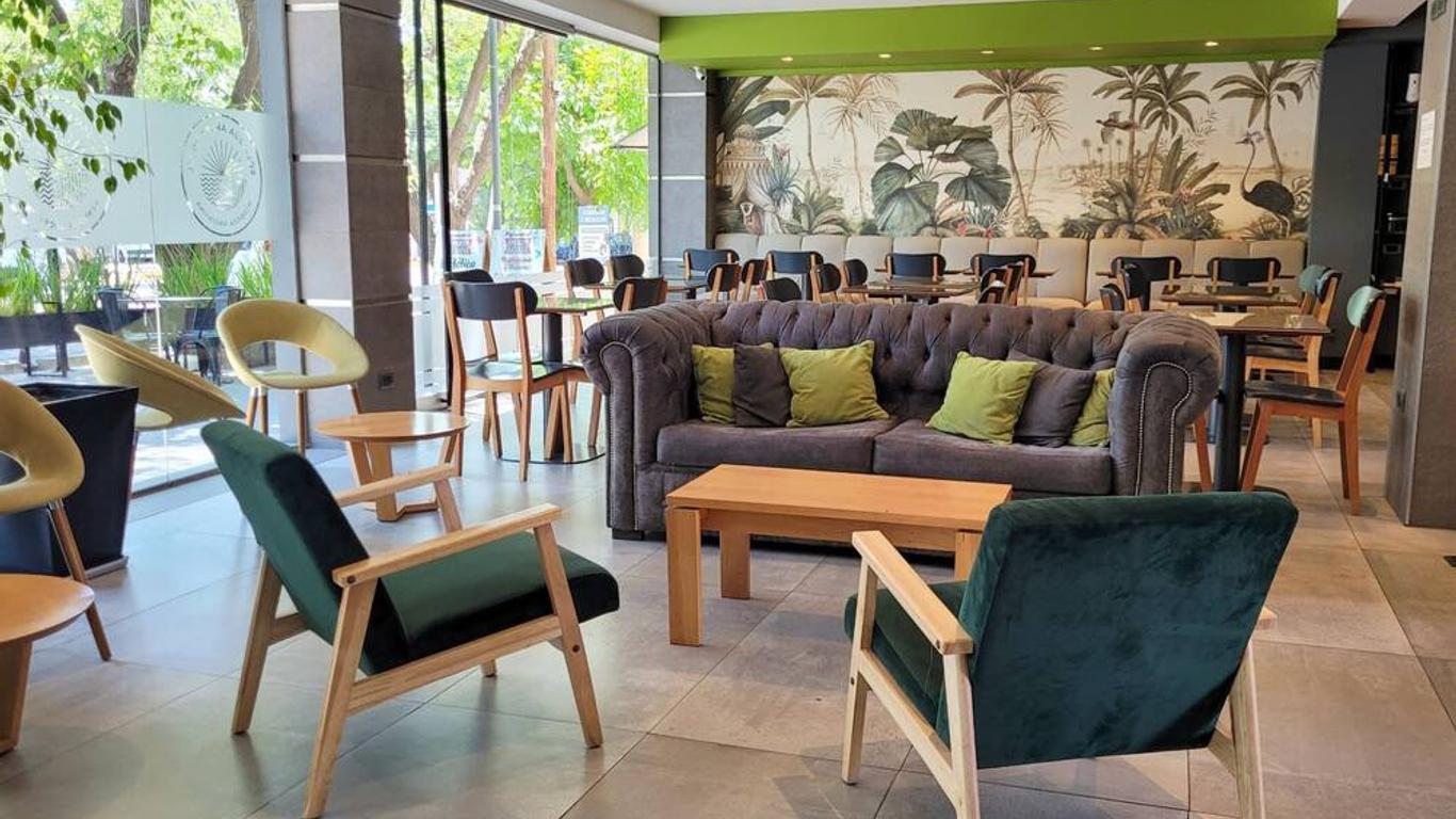 Soltigua Apart Hotel Mendoza