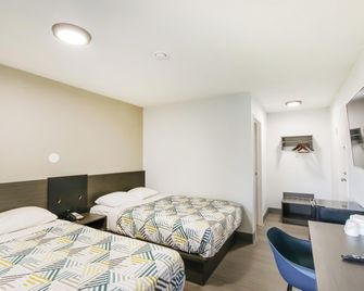 Motel 6 Topeka Northwest - Topeka - Habitación