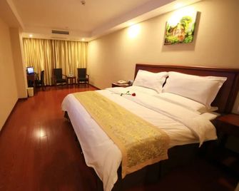 Greentree Inn Anhui Anqing Taihu East Renmin Road Cultural Expo Park Express Hotel - Anqing