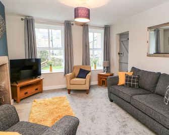 October Cottage - Barnard Castle - Вітальня