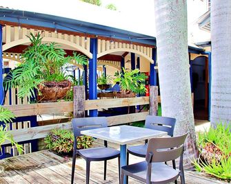 Brisbane Manor Hotel - Brisbane - Veranda