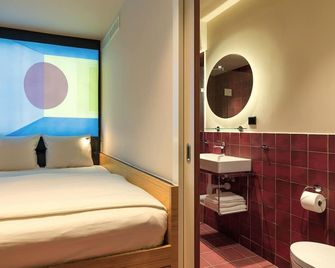 Poppies - Amsterdam - Bedroom