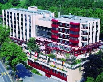 Becozy - Friburgo im Üechtland - Edificio