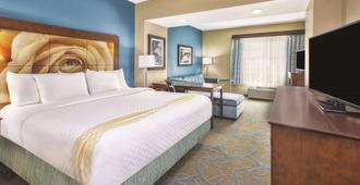 La Quinta Inn & Suites by Wyndham Niagara Falls - Niagaran putoukset - Makuuhuone