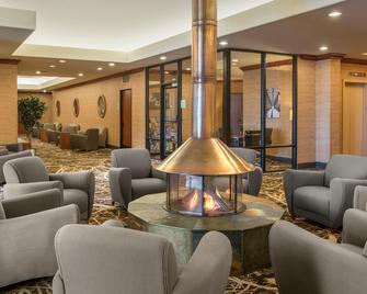 Holiday Inn Denver Lakewood - Lakewood - Sala de estar