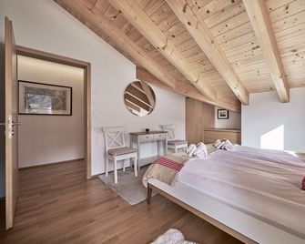 Chalet Bergfrieden Penthouse - Lauterbrunnen - Schlafzimmer
