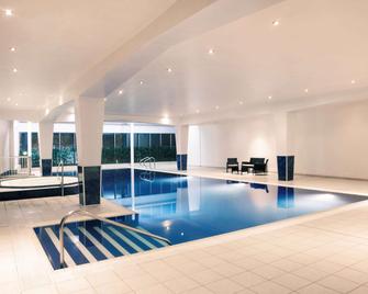 Mercure Cardiff Holland House Hotel & Spa - Cardiff - Svømmebasseng