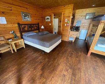 Cabin 52 At Tranquility Bay Resort - Zwolle - Habitación