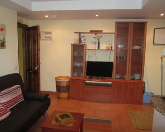 Apartamentos la Higar - Garaña - Sala de estar
