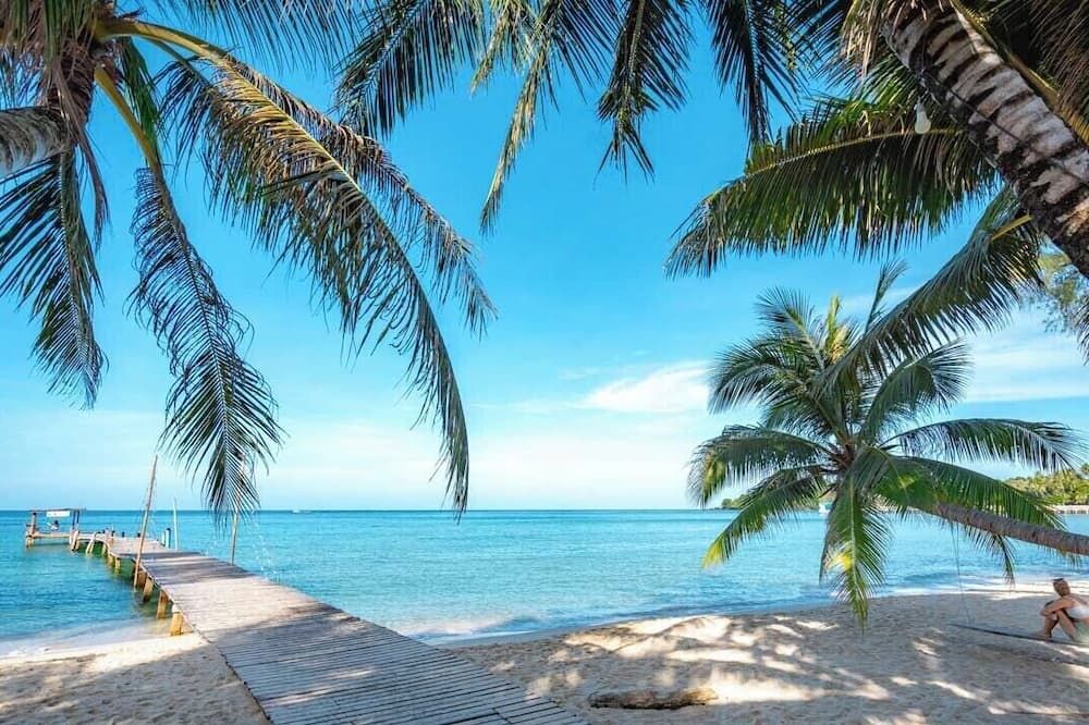 Seafar Resort - Ko Kut - Beach