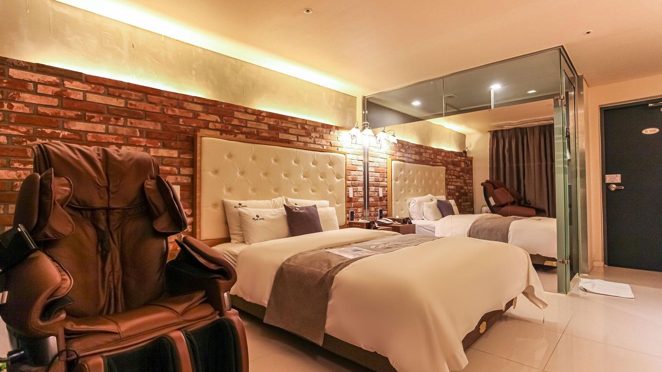 Drive In Hotel Tiamo