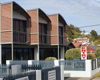 Burnie Ocean View Motel and Holiday Caravan Park - Burnie - Gebäude