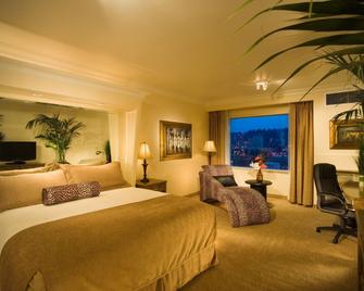 The Davenport Tower, Autograph Collection - ספוקיין - חדר שינה