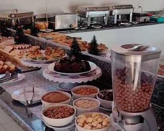 Pousada Riviera Caragua - Caraguatatuba - Buffet