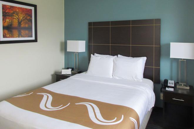 Quality Inn Mount Pleasant 73 1 0 2 Mount Pleasant Hotel