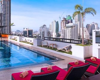 Furama Silom Hotel - Băng Cốc - Bể bơi