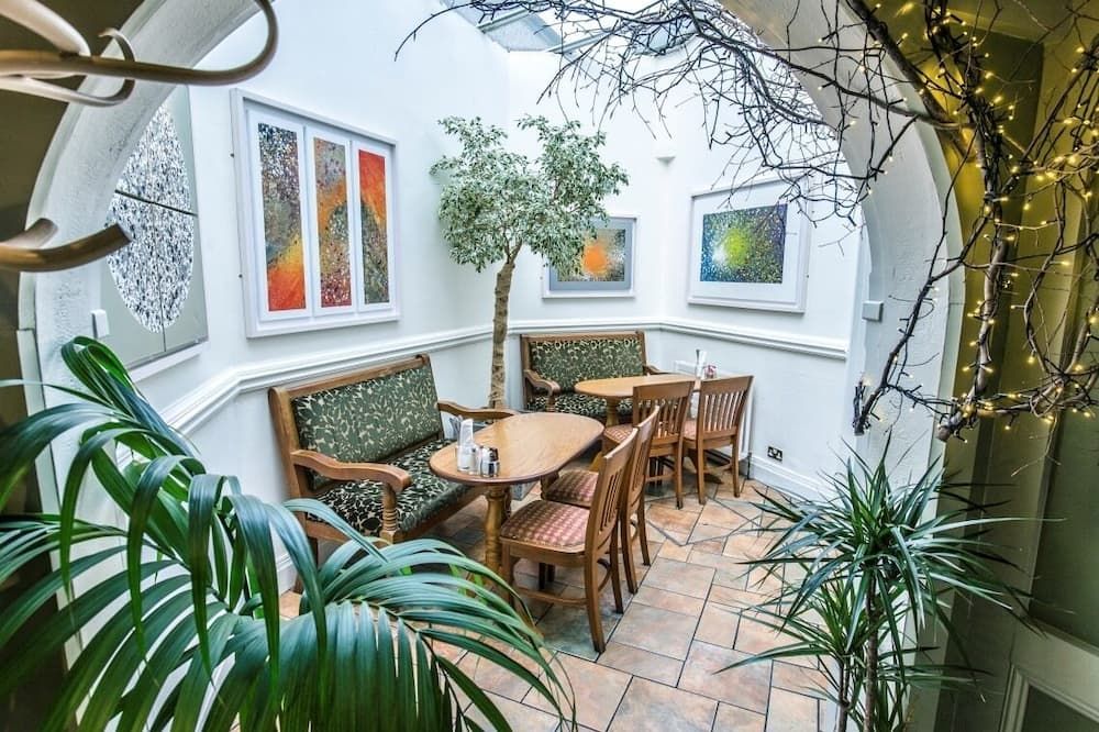 Mc Kevitts Village Hotel - Carlingford - Restaurant