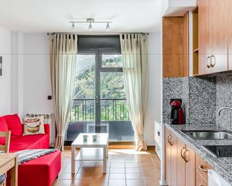 Apartamentos Prat de les Molleres - Soldeu - Cocina