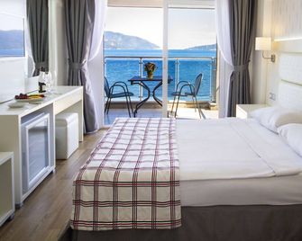 Yunus Beach Hotel - Marmaris - Phòng ngủ