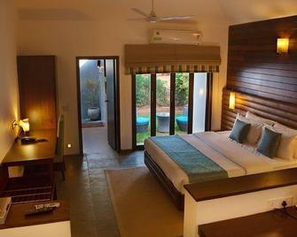 The Windflower Prakruthi Bangalore Resort - Bengaluru - Bedroom