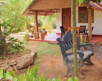 Jungle Eco Lodge & Safari - Sigiriya