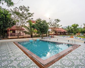 Apr by Alaya Stays - Kanakapura - Pool