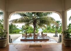 Seashell Beach Villa - Grand'Anse Praslin - Patio