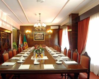 Hotel Afonso V - Aveiro - Sala de reuniões
