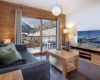 Flat Mountains View - Ski-In/Out La Plagne Champagny- Ideal For Families - Champagny-en-Vanoise - Living room