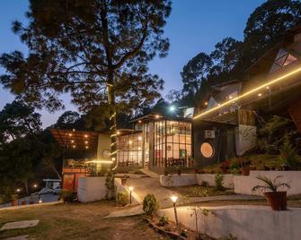 tatvam resort - Lansdowne - Edificio