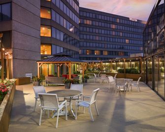 ذا ويستن أتلانتا إيربورت - أطلنطا (جورجيا) - شرفة مرصوفة