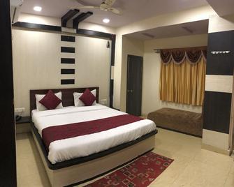 Hotel Satpura Safari - Pachmarhi - Slaapkamer